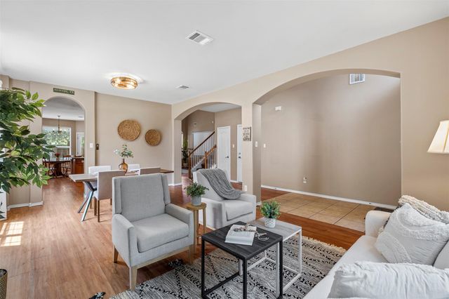 124 N Field ST, Round Rock, TX 78681
