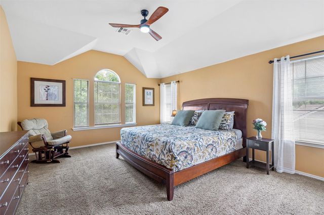 124 N Field ST, Round Rock, TX 78681