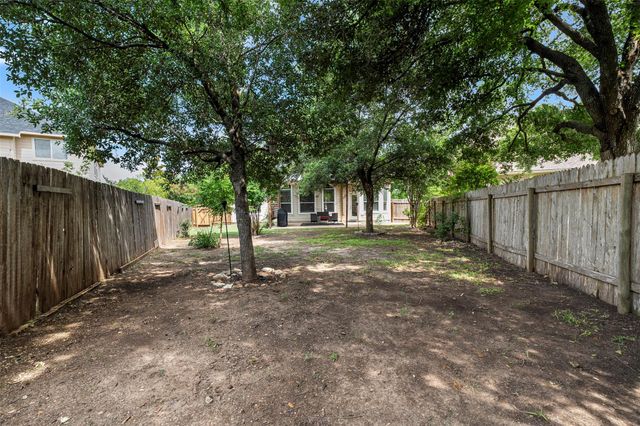 124 N Field ST, Round Rock, TX 78681