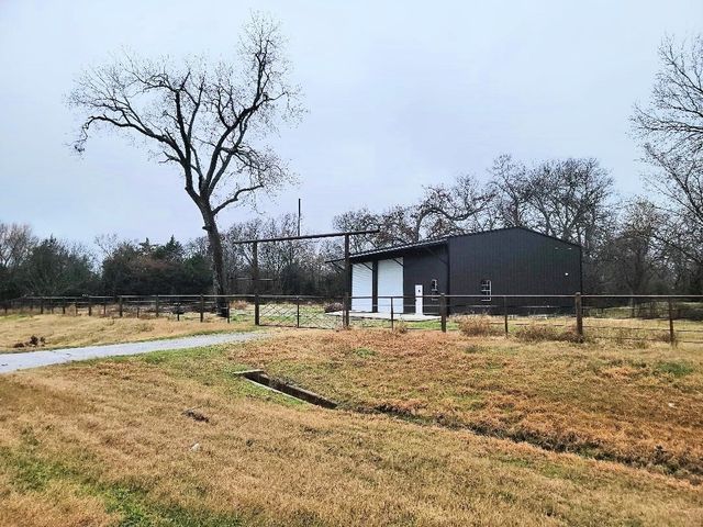 7186 Hwy 24, Commerce, TX 75428