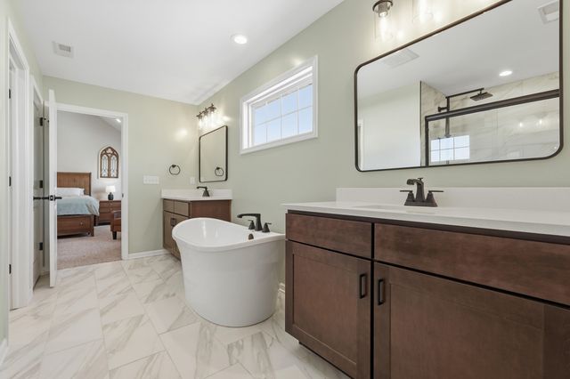 6644 W 160th Place, Lowell, IN 46356