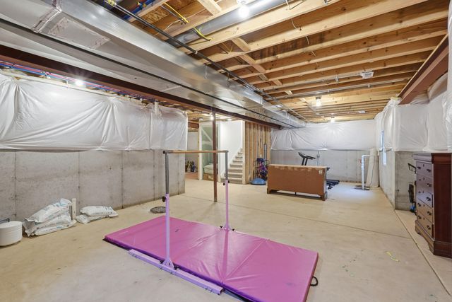 6644 W 160th Place, Lowell, IN 46356