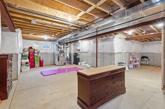 6644 W 160th Place, Lowell, IN 46356