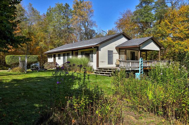 185 Beans Bridge Road, Rochester, VT 05767