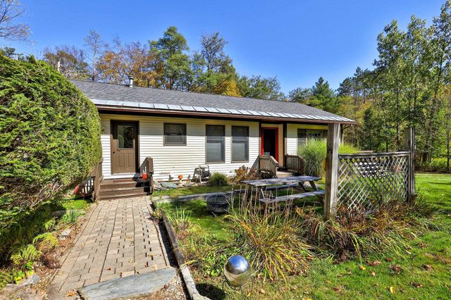 185 Beans Bridge Road, Rochester, VT 05767