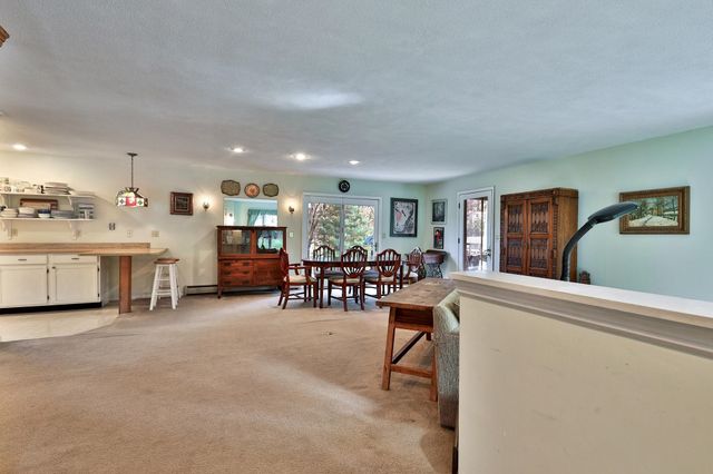 185 Beans Bridge Road, Rochester, VT 05767