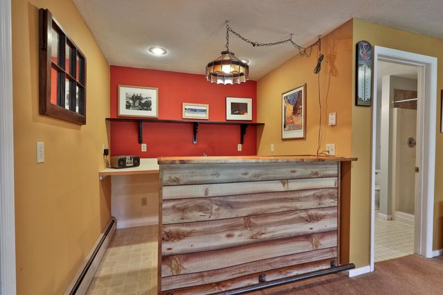 185 Beans Bridge Road, Rochester, VT 05767