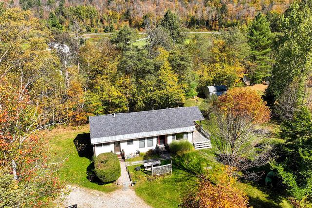 185 Beans Bridge Road, Rochester, VT 05767