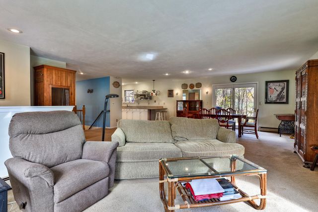 185 Beans Bridge Road, Rochester, VT 05767