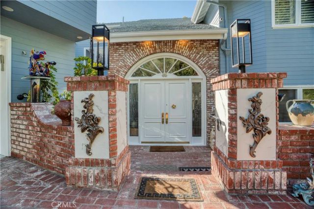 1 Royal Saint George, Newport Beach, CA 92660