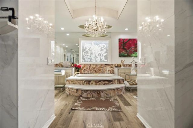 1 Royal Saint George, Newport Beach, CA 92660