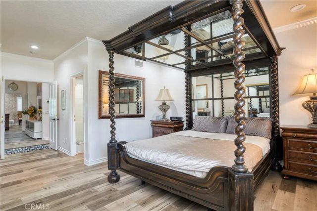1 Royal Saint George, Newport Beach, CA 92660