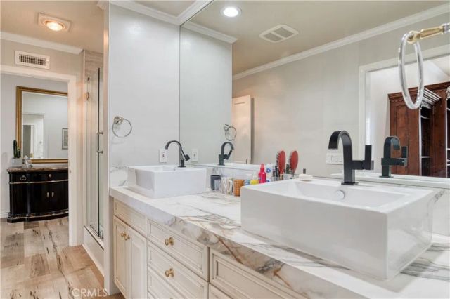 1 Royal Saint George, Newport Beach, CA 92660