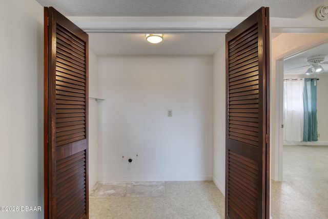 308 Navajo Avenue, Ormond Beach, FL 32174