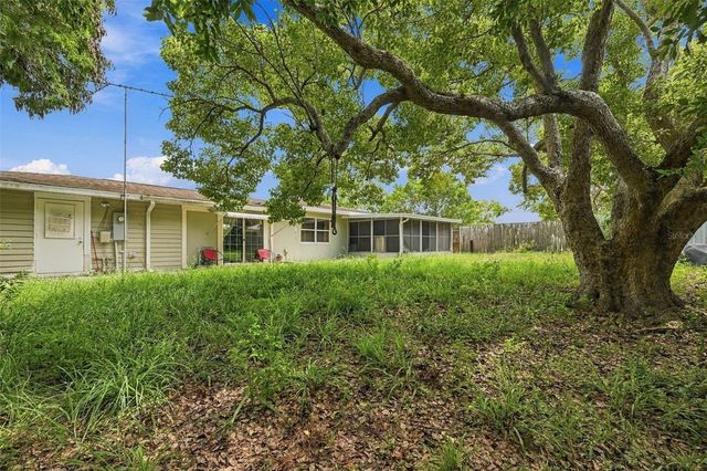 1069 STILLWATER AVENUE, Spring Hill, FL 34606