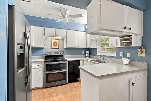 1069 STILLWATER AVENUE, Spring Hill, FL 34606