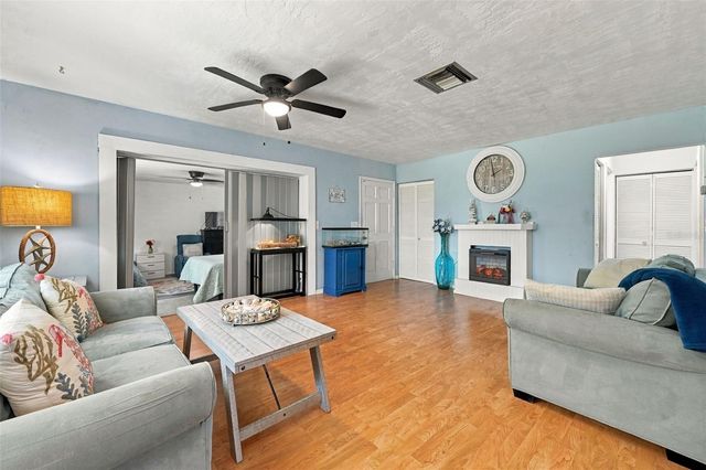 1069 STILLWATER AVENUE, Spring Hill, FL 34606