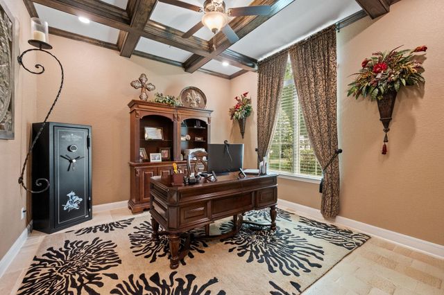 5802 Vineyard Creek Lane, Porter, TX 77365