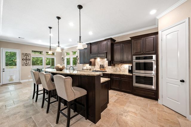 5802 Vineyard Creek Lane, Porter, TX 77365