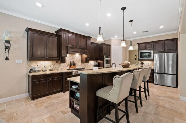 5802 Vineyard Creek Lane, Porter, TX 77365