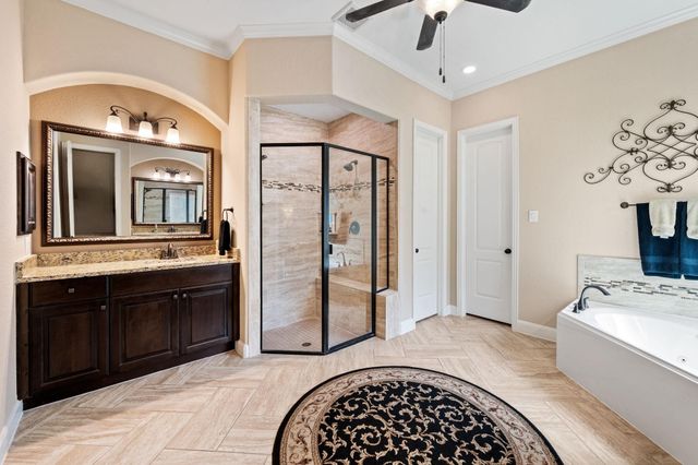 5802 Vineyard Creek Lane, Porter, TX 77365