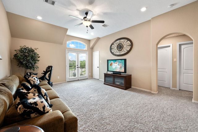 5802 Vineyard Creek Lane, Porter, TX 77365