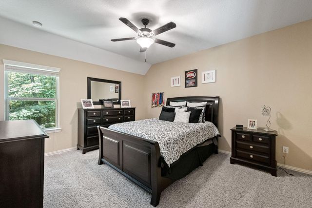 5802 Vineyard Creek Lane, Porter, TX 77365