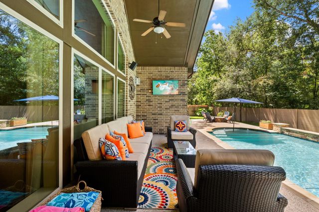 5802 Vineyard Creek Lane, Porter, TX 77365