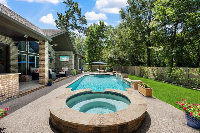 5802 Vineyard Creek Lane, Porter, TX 77365