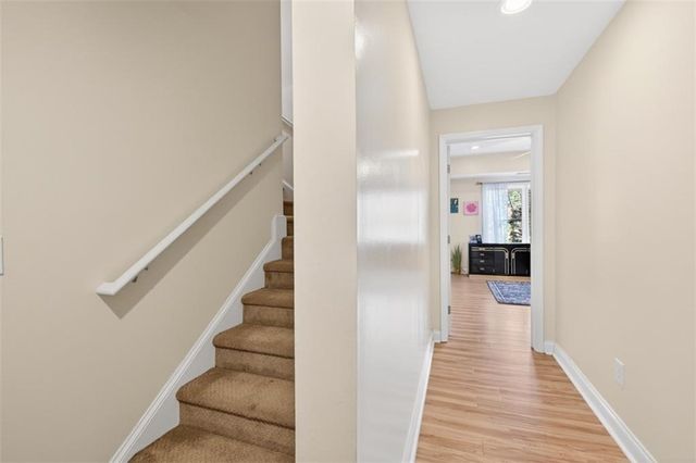 747 Glen Valley Way, Dacula, GA 30019