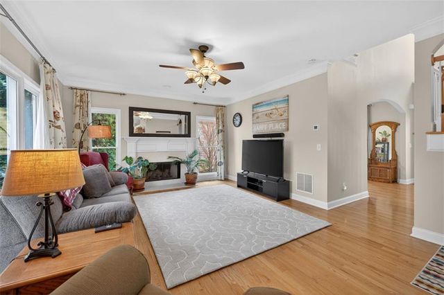 747 Glen Valley Way, Dacula, GA 30019