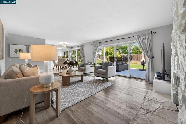 2683 Sundance Ct, Walnut Creek, CA 94598