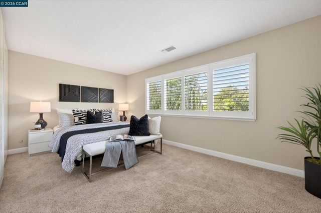 2683 Sundance Ct, Walnut Creek, CA 94598
