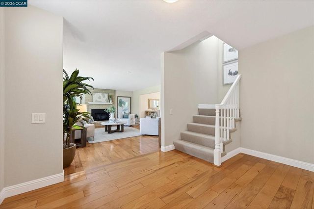 2683 Sundance Ct, Walnut Creek, CA 94598