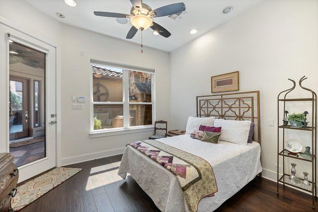 212 Marina View WAY 11A, Lakeway, TX 78734