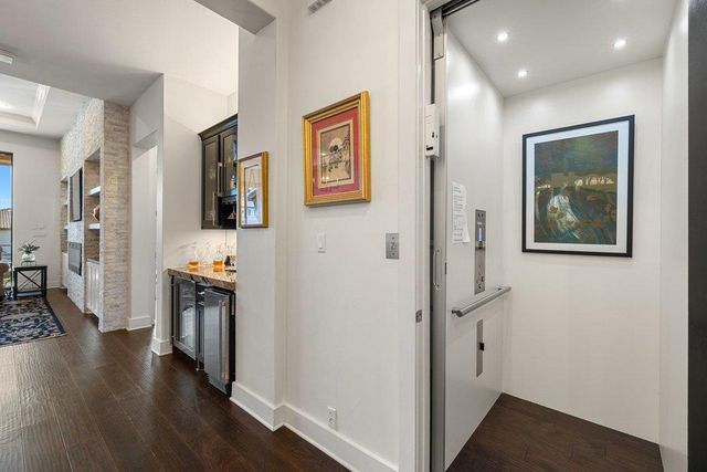 212 Marina View WAY 11A, Lakeway, TX 78734