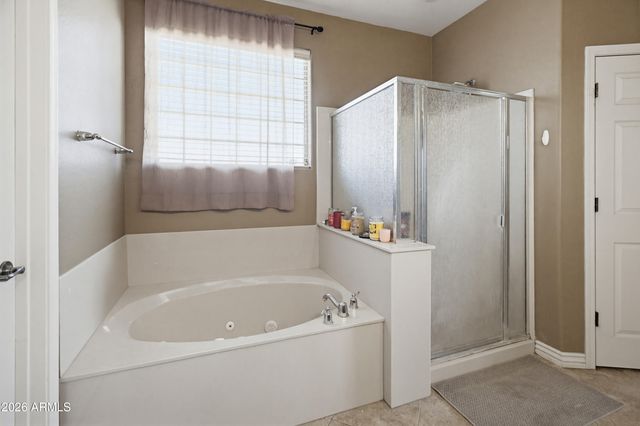 4708 E COUNTY DOWN Drive, Chandler, AZ 85249