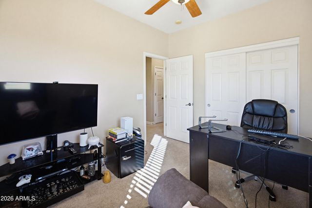 4708 E COUNTY DOWN Drive, Chandler, AZ 85249