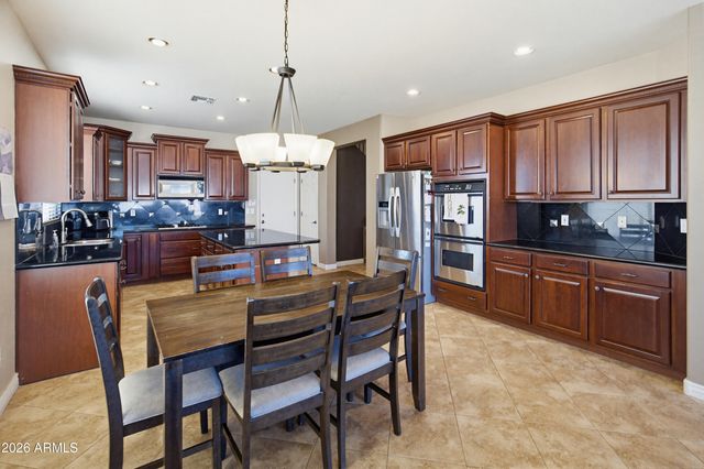 4708 E COUNTY DOWN Drive, Chandler, AZ 85249