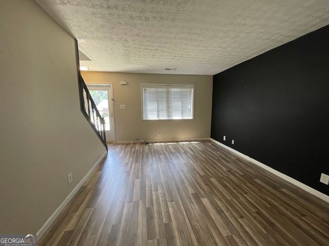 636 North Avenue 8F, Jonesboro, GA 30236