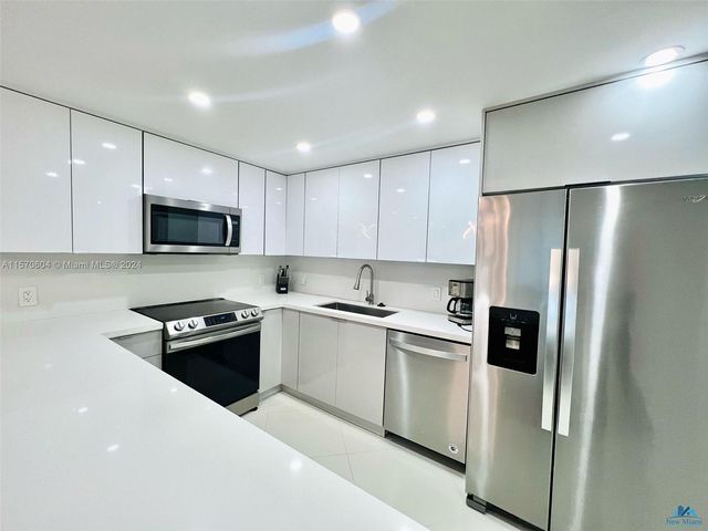 19380 Collins Ave 321, Sunny Isles Beach, FL 33160