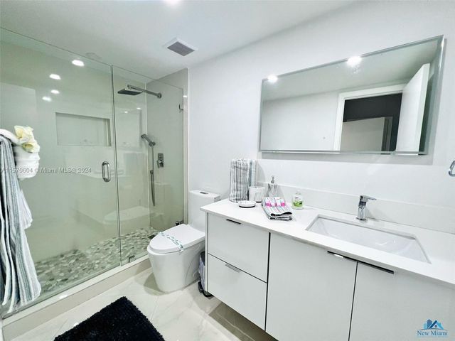 19380 Collins Ave 321, Sunny Isles Beach, FL 33160