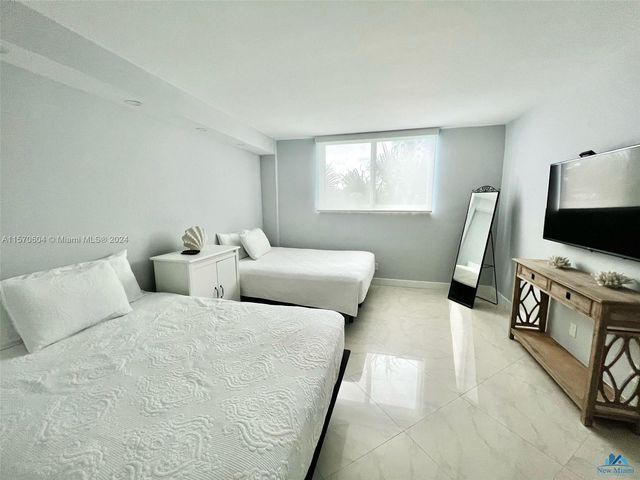 19380 Collins Ave 321, Sunny Isles Beach, FL 33160