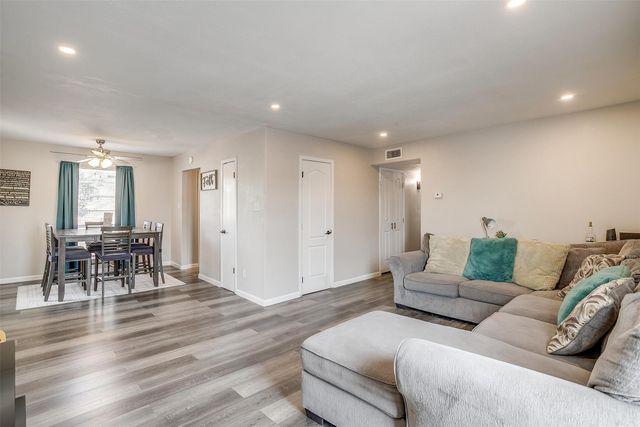 6008 Westridge Lane 512, Fort Worth, TX 76116