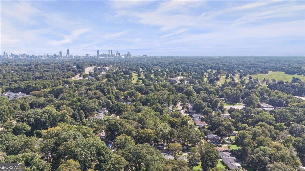 283 Barfield Avenue SW, Atlanta, GA 30310 — photo 3