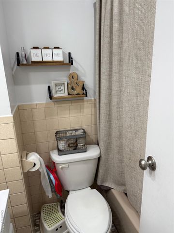 11949 6th Avenue, College Point, NY 11356