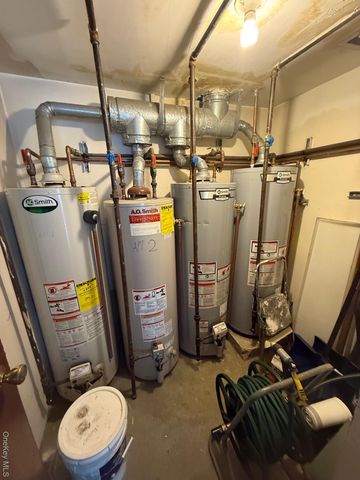 11949 6th Avenue, College Point, NY 11356