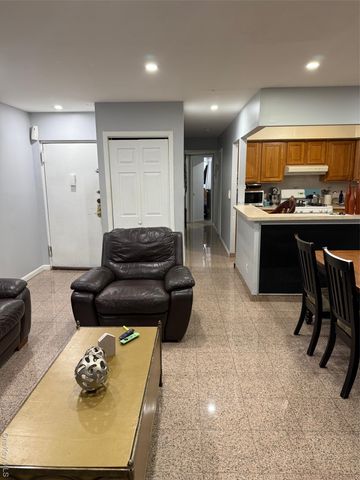 11949 6th Avenue, College Point, NY 11356