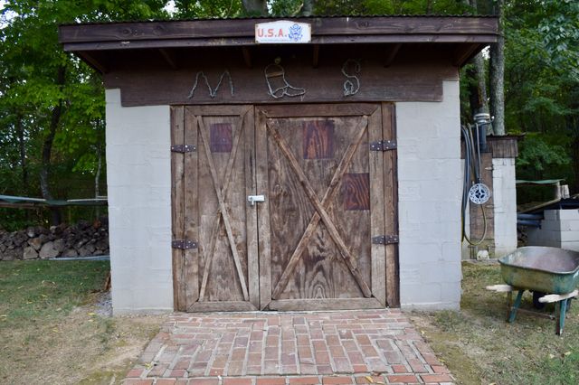 886 Glenraven Dr, Clarksville, TN 37043