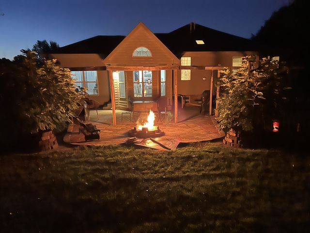 886 Glenraven Dr, Clarksville, TN 37043